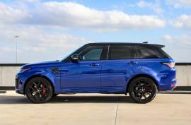 2022 Land Rover Range Rover SVR Carbon Edition