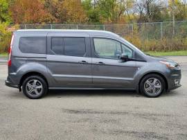 2022 Ford Transit Connect Titanium